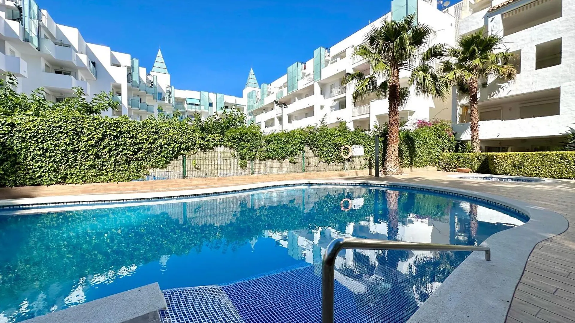 V029 - Royal Marina Apartment Roses Spain